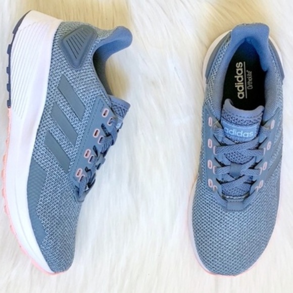 adidas cushioned trainers